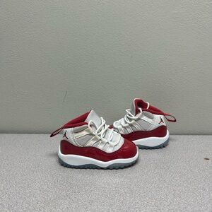 Air Jordan 11 Retro TD Cherry